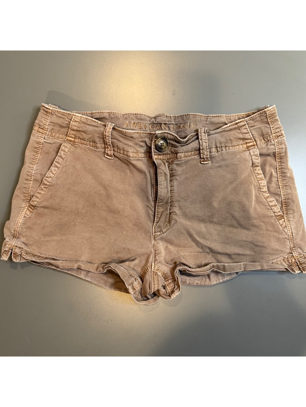 American Eagle Super Stretch Women's Beige Cotton Lyocell Blend Shorts Size 4
